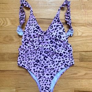 Victoria’s Secret and Shein Swimsuit one piece and bottoms set Bundle